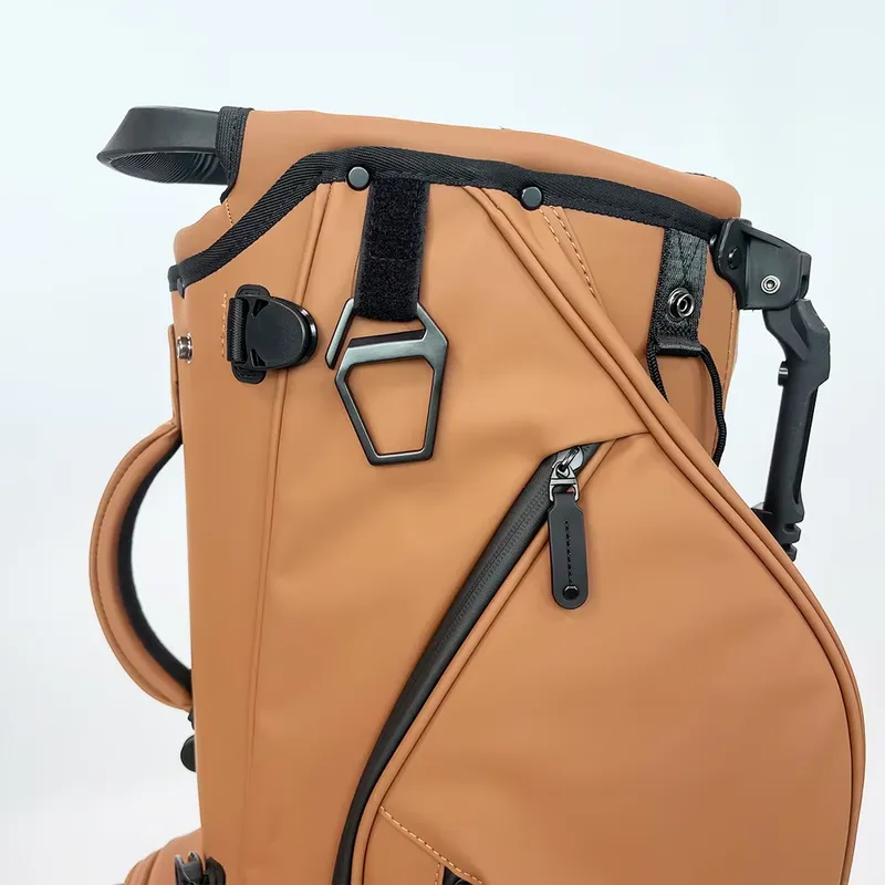 กระเป๋ากอล์ฟแบบมีขาตั้ง ปักโลโ - Golf Equipment Logo บทวิจารณ์และราคา